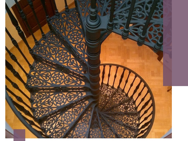 Винтовые лестницы под ключ в Апшеронске: производство и монтаж