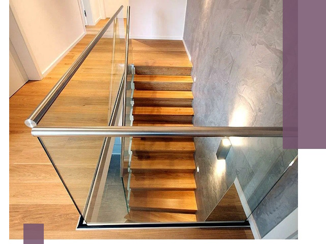 Перила для лестницы в доме — изготовление и монтаж в Апшеронске