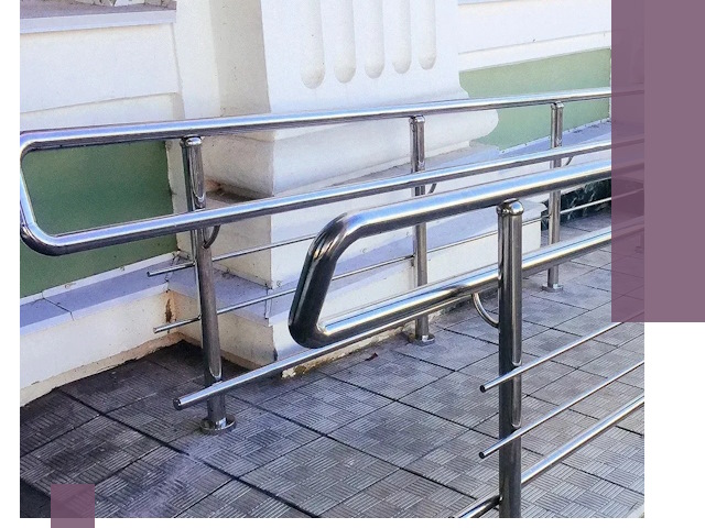 Ограждения пандусов из металла и нержавейки в Апшеронске