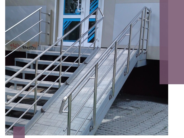 Пандус на крыльцо под ключ в Апшеронске: монтаж и изготовление