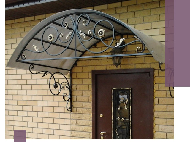 Изготовление козырьков из металла под ключ в Апшеронске