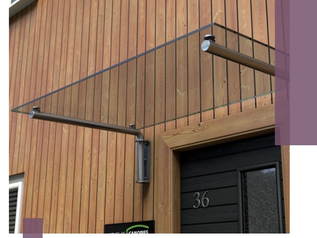 Стеклянные козырьки на входы и фасады в Апшеронске