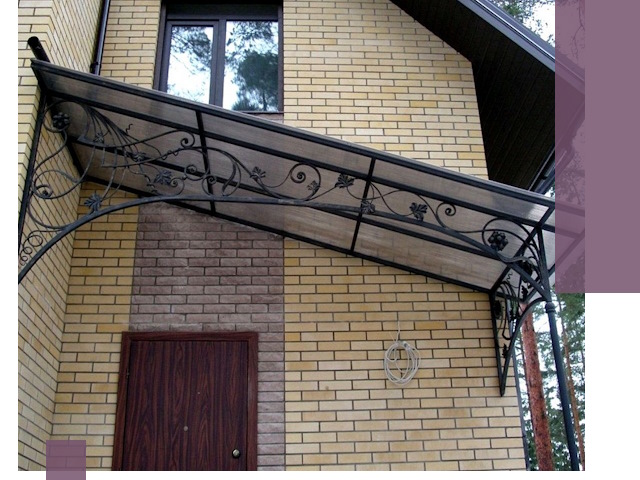 Односкатные козырьки из металла под ключ в Апшеронске