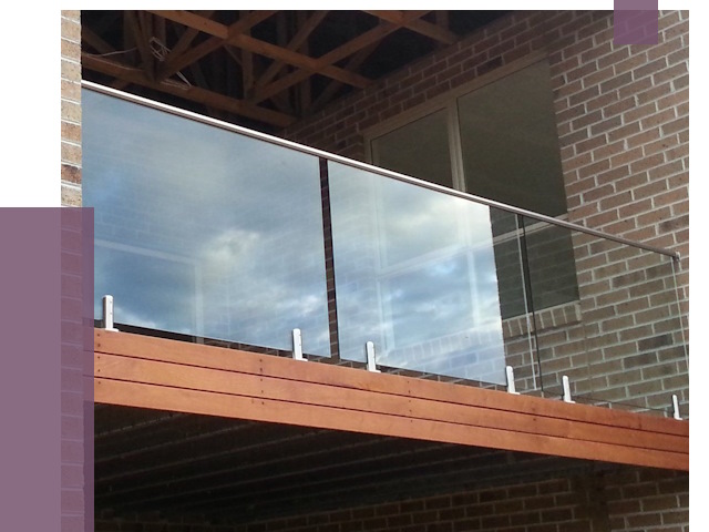 Стеклянные парапеты на крыше и террасе в Апшеронске от 11529 руб. | ПРОЛЁТ-Пшр